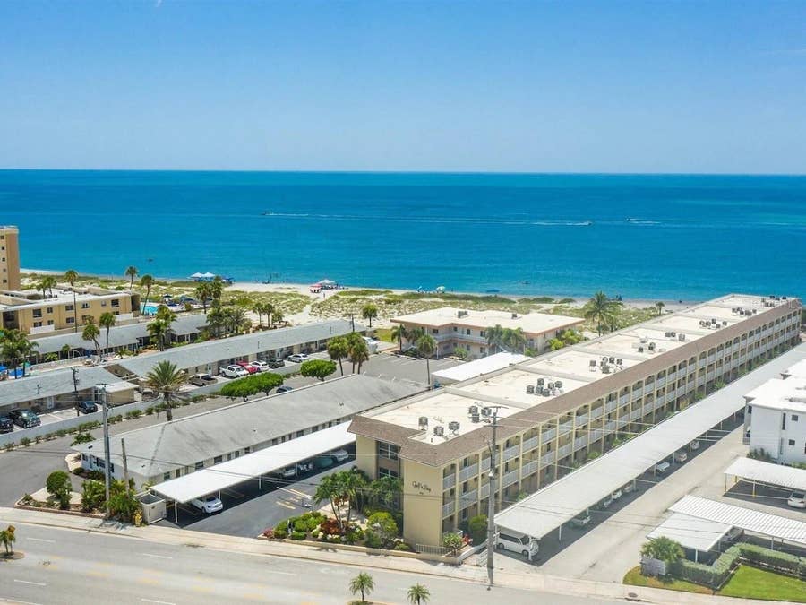Property photo for 1400 TARPON CENTER DRIVE, #111, Venice, FL
