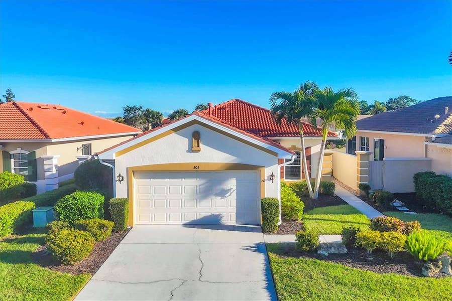 Property photo for 301 PADOVA WAY, North Venice, FL
