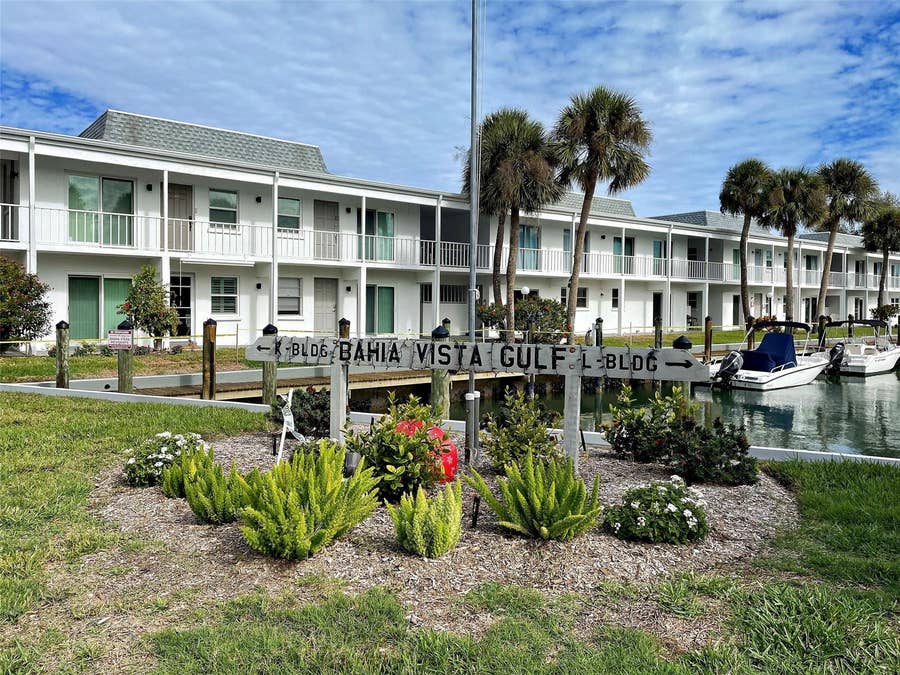 Property photo for 902 GIBBS ROAD, #285, Venice, FL
