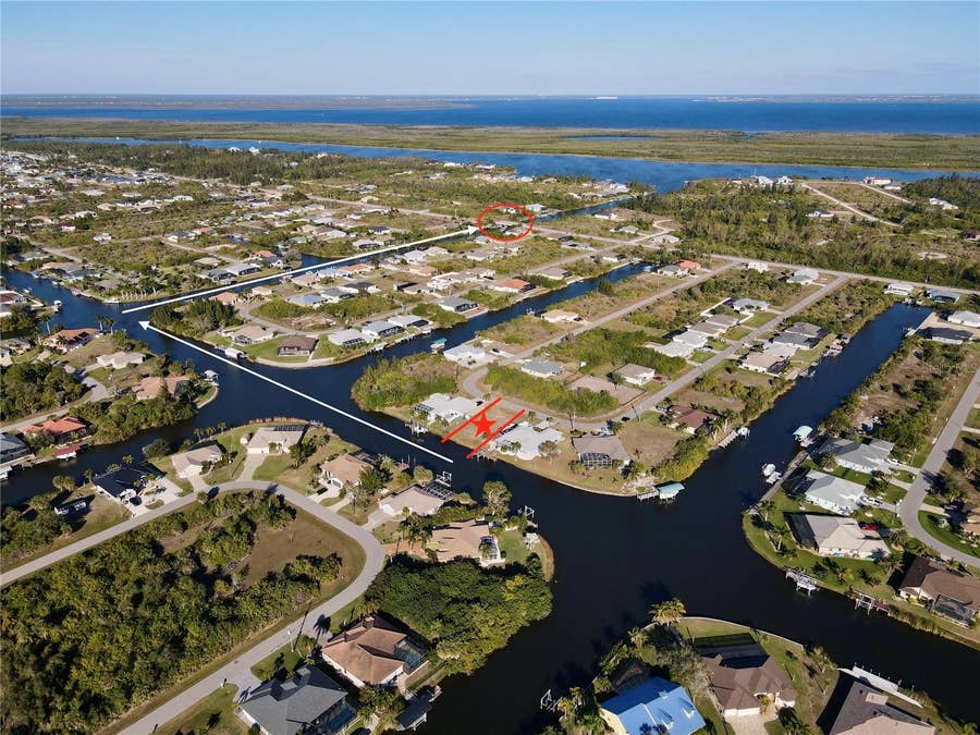 Property photo for 15666 APPLEWHITE CIRCLE, Port Charlotte, FL