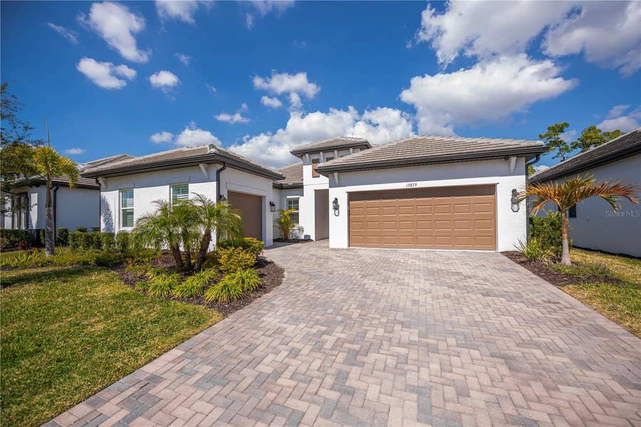Property photo for 19879 BRIDGETOWN LOOP, Venice, FL