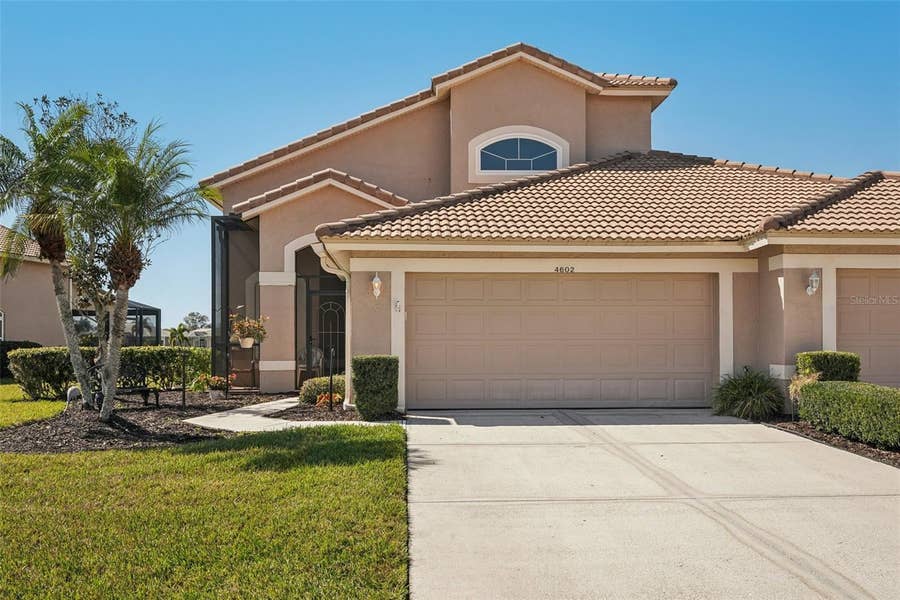 Property photo for 4602 SAMOSET DRIVE, Sarasota, FL