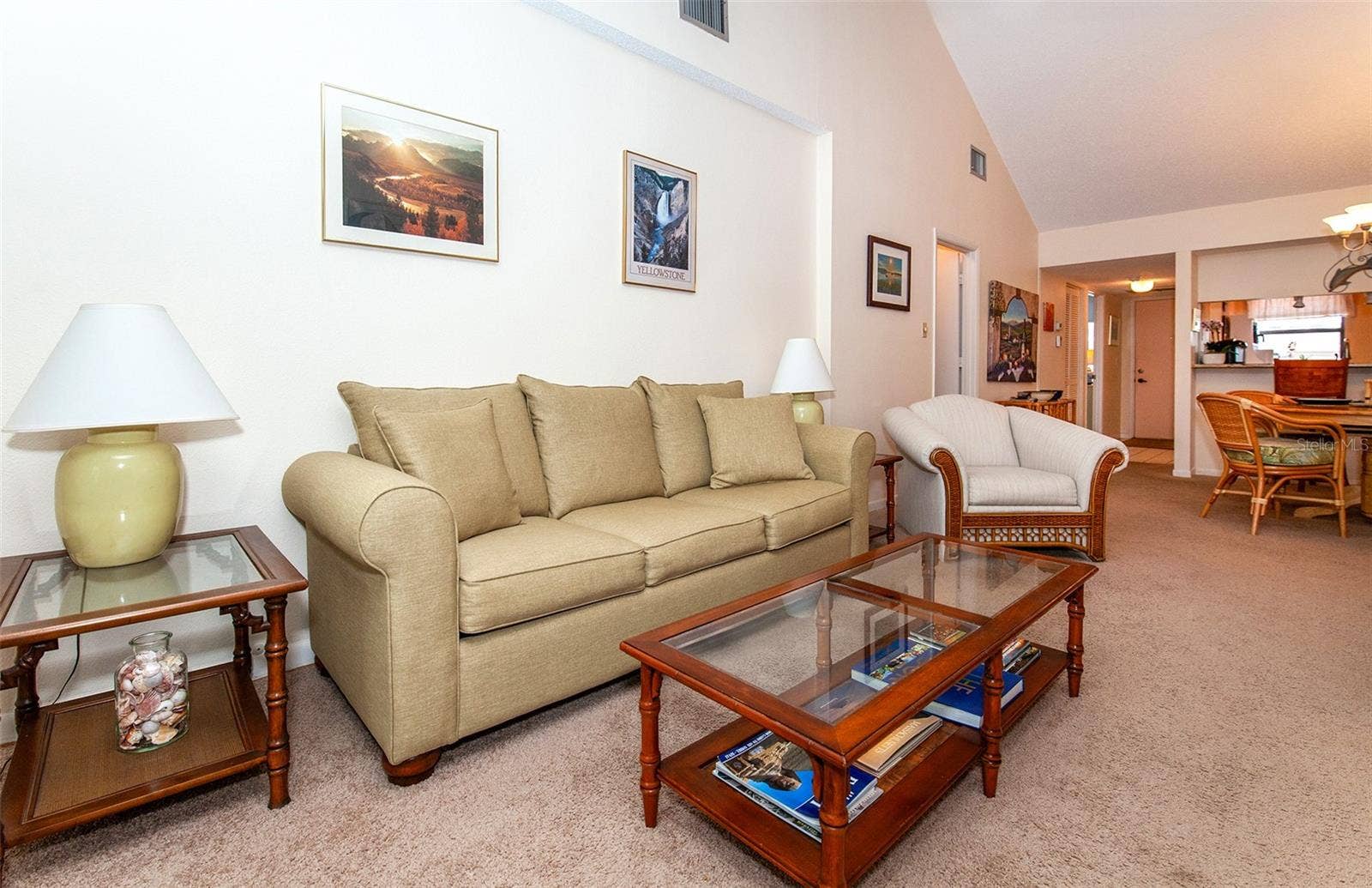 862 BIRD BAY WAY, #194, Venice, FL 34285 Living Room