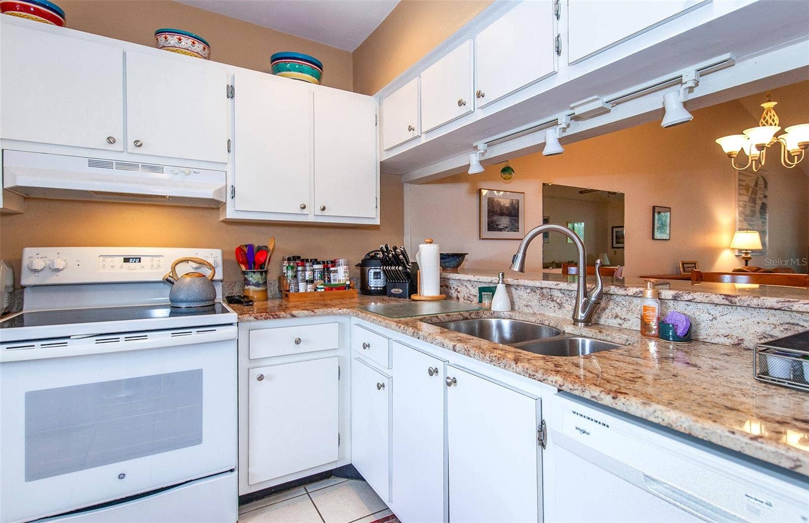 862 BIRD BAY WAY, #194, Venice, FL 34285 Kitchen