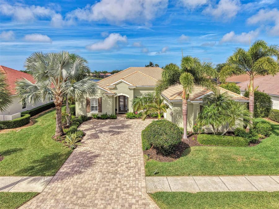 Property photo for 539 SAWGRASS BRIDGE ROAD, Venice, FL