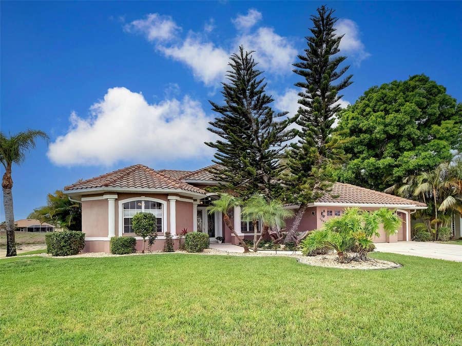 Property photo for 1645 PALMETTO PALM WAY, North Port, FL