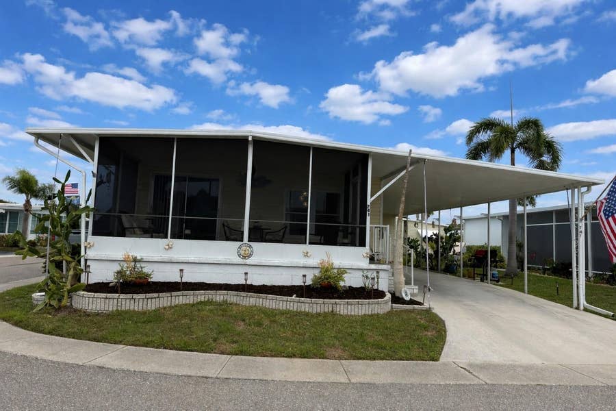 Property photo for 741 IRIS DRIVE, Venice, FL