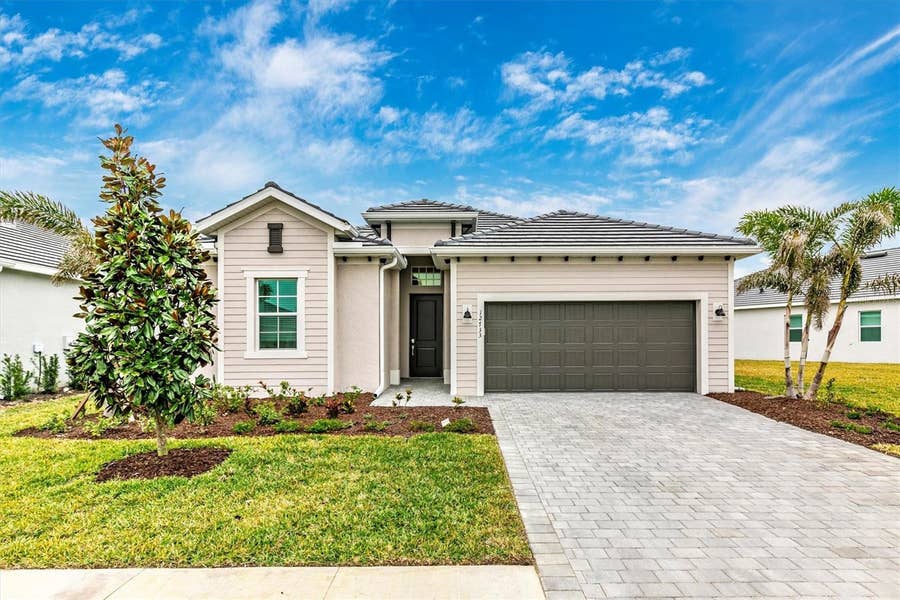 Property photo for 12733 TULUM LOOP, Venice, FL