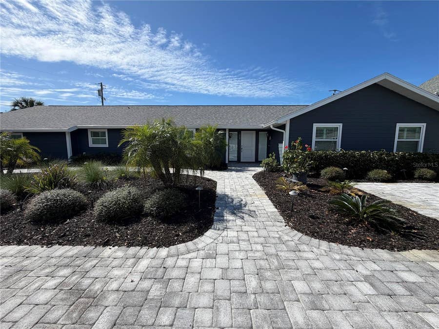 Property photo for 15 GULF MANOR DRIVE, Venice, FL