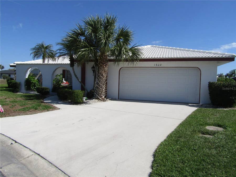 Property photo for 1608 LILLIPUT COURT, Venice, FL
