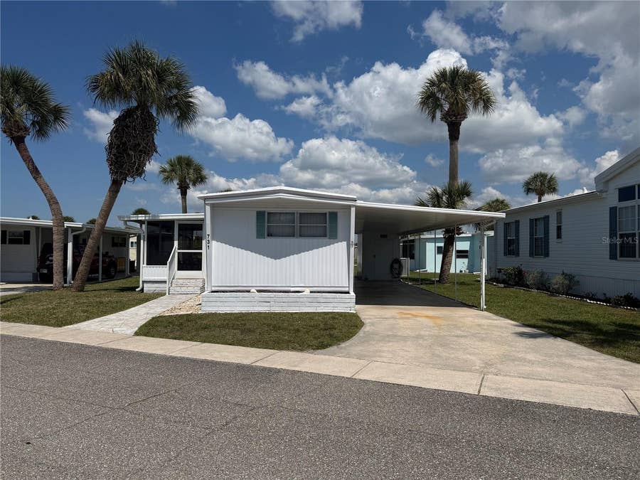 Property photo for 731 CAMELLIA DRIVE, Venice, FL