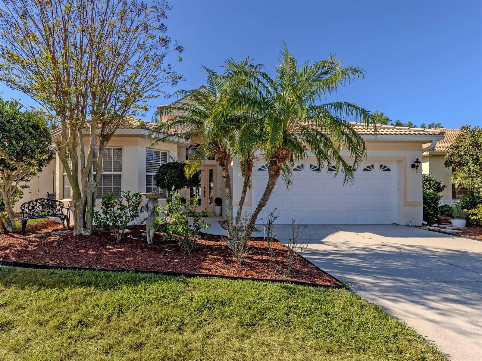 404 PINEWOOD LAKE DRIVE, Venice, FL 34285 404 PINEWOOD LAKE DRIVE, Venice, FL 34285