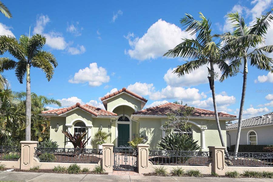 Property photo for 232 PENSACOLA ROAD, Venice, FL