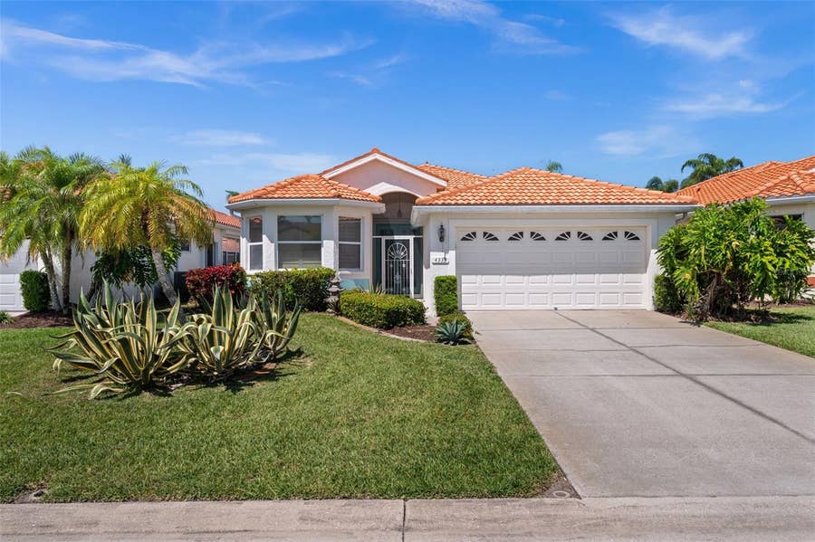 Property photo for 4333 SPICETREE STREET, Venice, FL