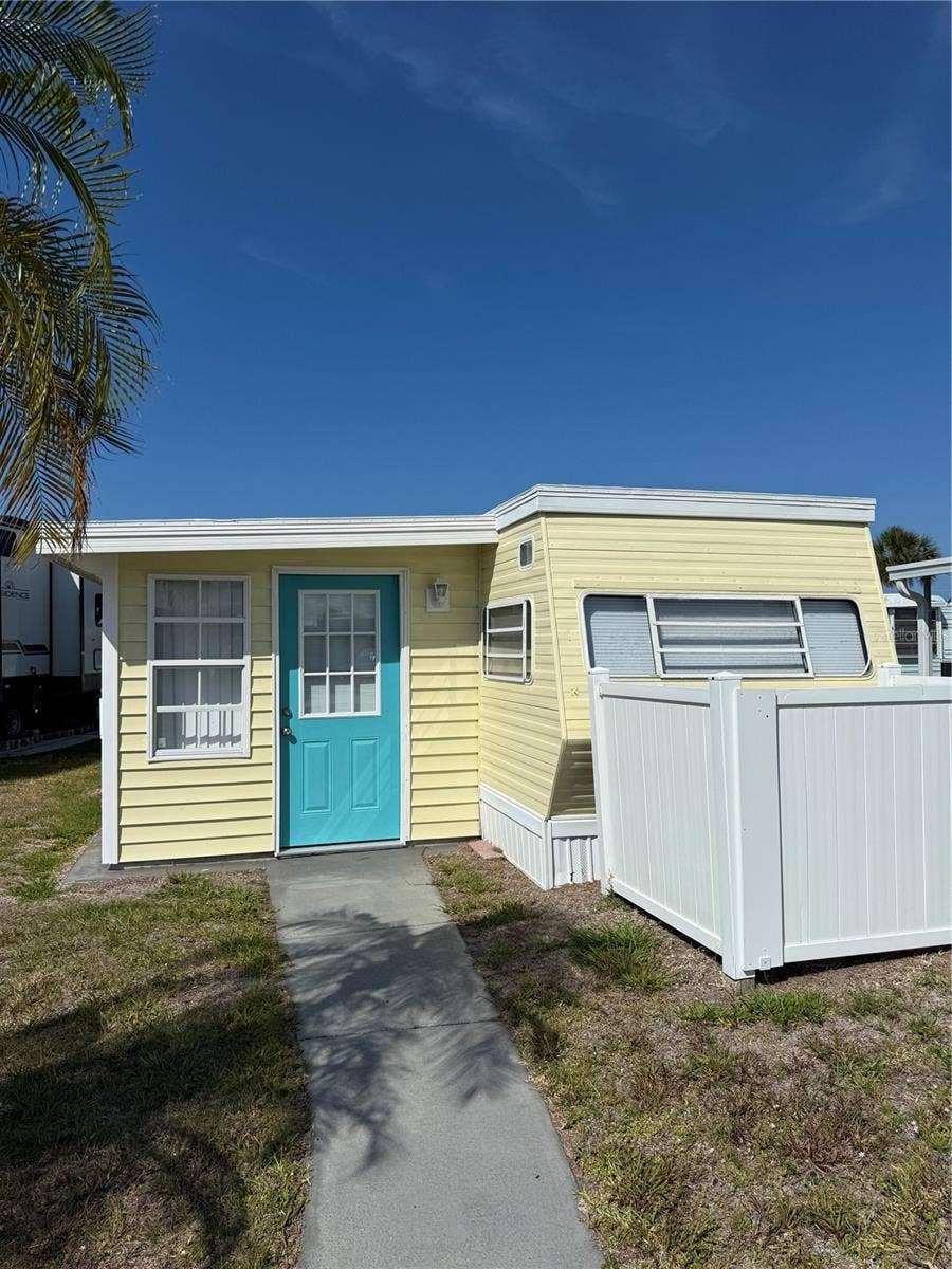 Property photo for 1475 FLAMINGO DRIVE, #117, Englewood, FL
