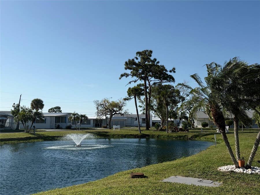 Property photo for 218 OUTER DRIVE W, Venice, FL