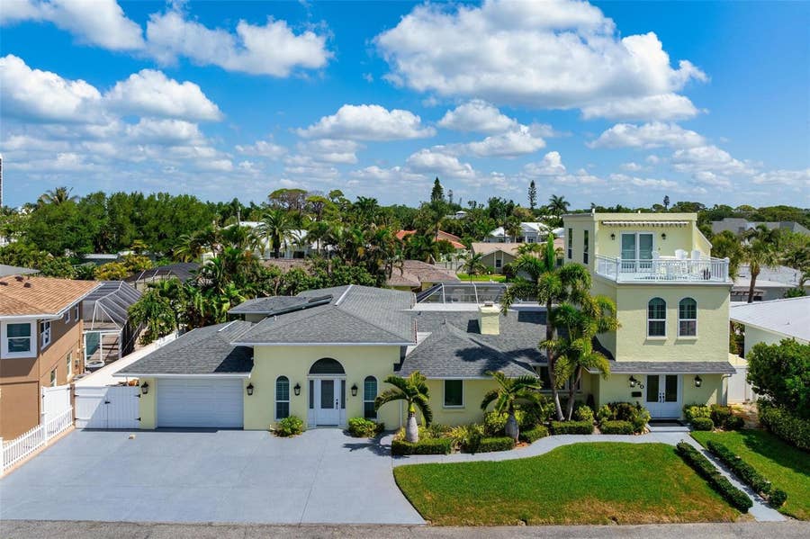 Property photo for 620 CORNWELL ON THE GULF, Venice, FL