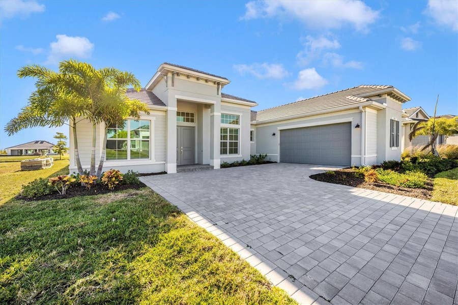 Property photo for 12655 WELLEN GOLF STREET, Venice, FL