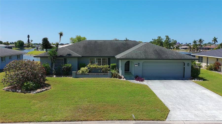 Property photo for 984 N GONDOLA DRIVE, Venice, FL