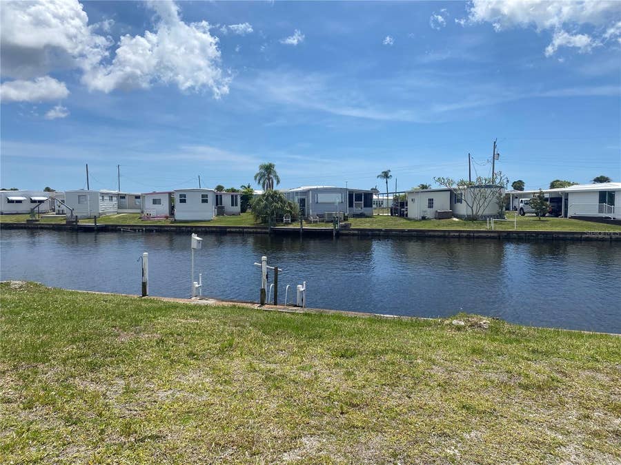 Property photo for 508 WINDSOR PLACE, North Port, FL