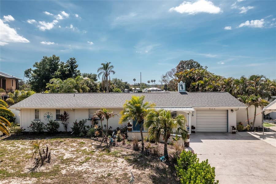 Property photo for 625 SANDPIPER LANE, Nokomis, FL