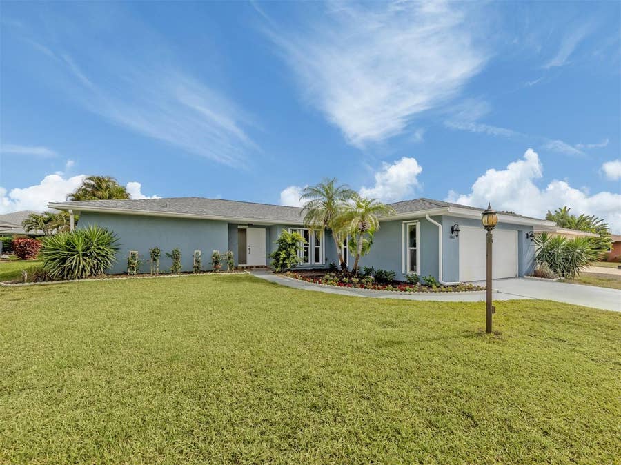 Property photo for 1007 RIVER OAKS COURT, Venice, FL