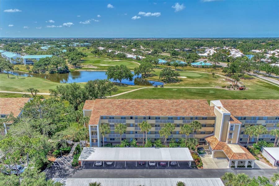 Property photo for 841 WEXFORD BOULEVARD, #841, Venice, FL