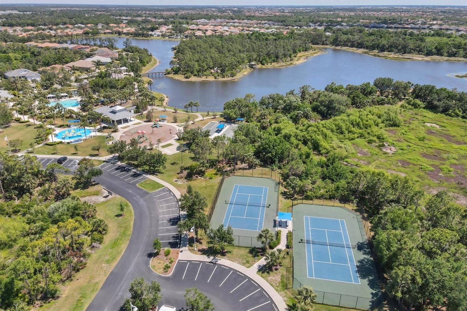 12650 PALATKA DRIVE, Venice, FL 34293 12650 PALATKA DRIVE, Venice, FL 34293