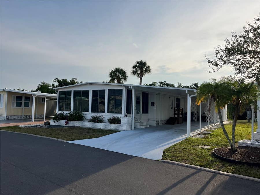 Property photo for 825 JOLANDA CIRCLE, Venice, FL