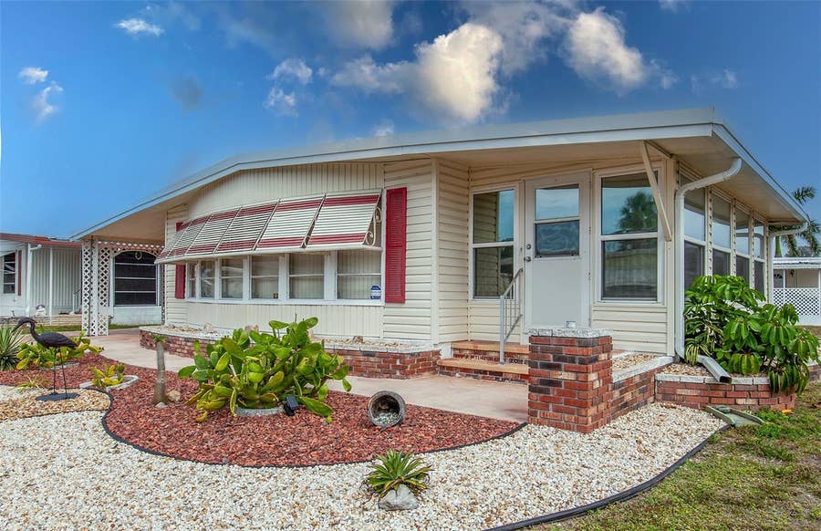 Property photo for 878 JOLANDA CIRCLE, Venice, FL