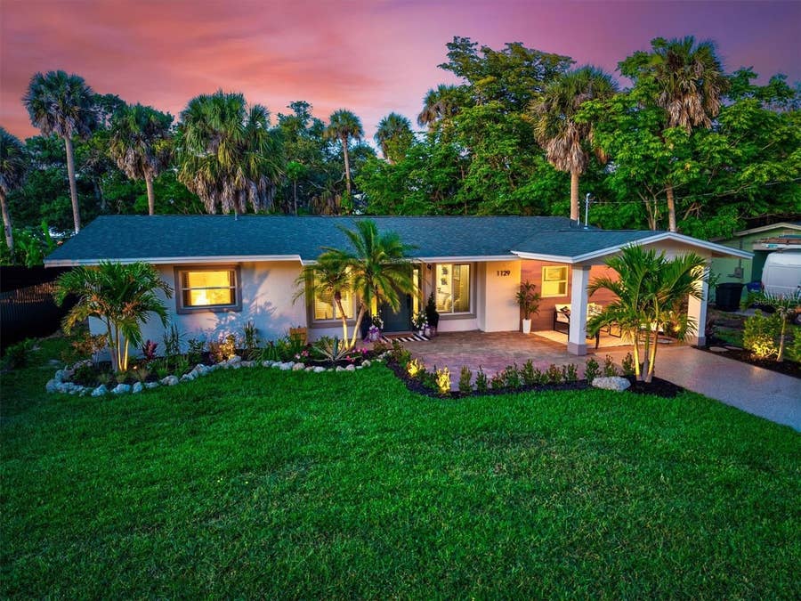 Property photo for 1129 GROVELAND AVENUE, Venice, FL