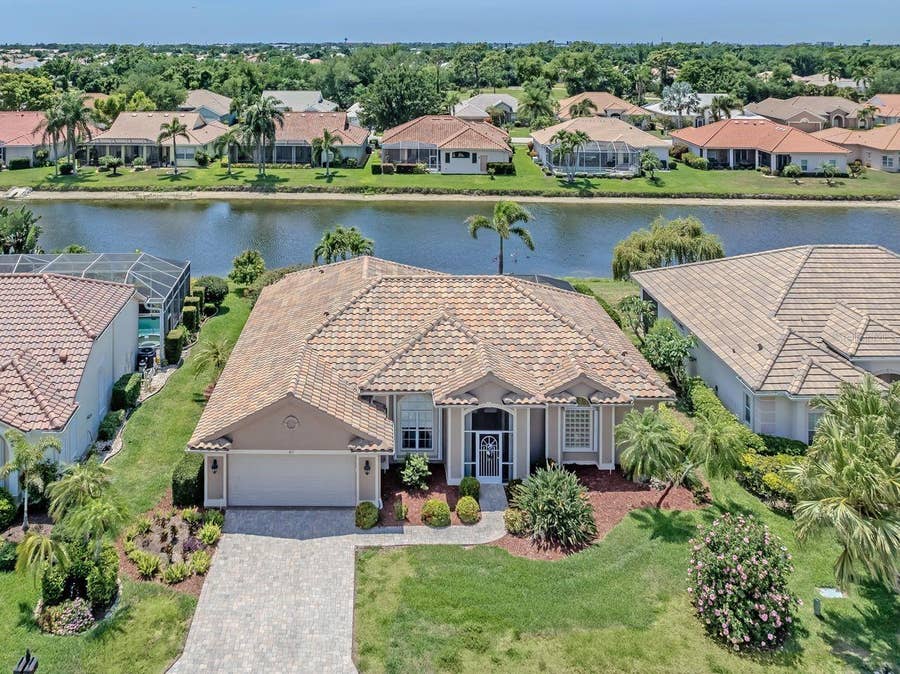 Property photo for 417 PEBBLE CREEK COURT, Venice, FL