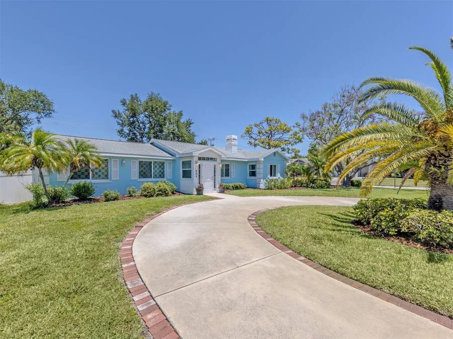 Property photo for 500 ALHAMBRA ROAD, Venice, FL