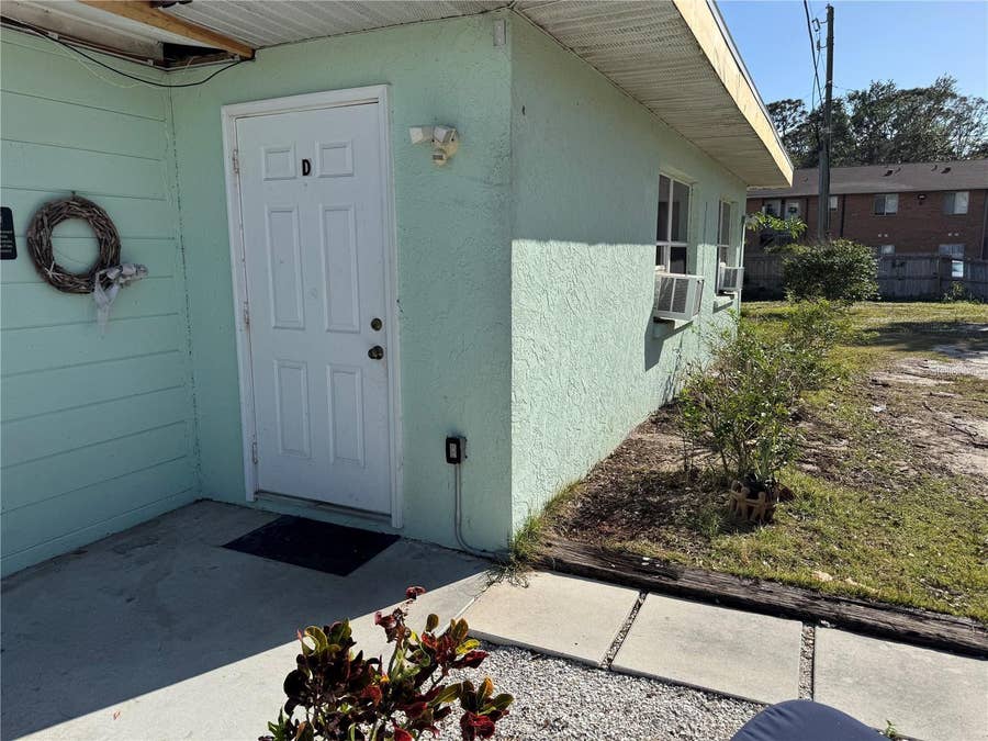 Property photo for 104 BASE AVENUE W, #D, Venice, FL