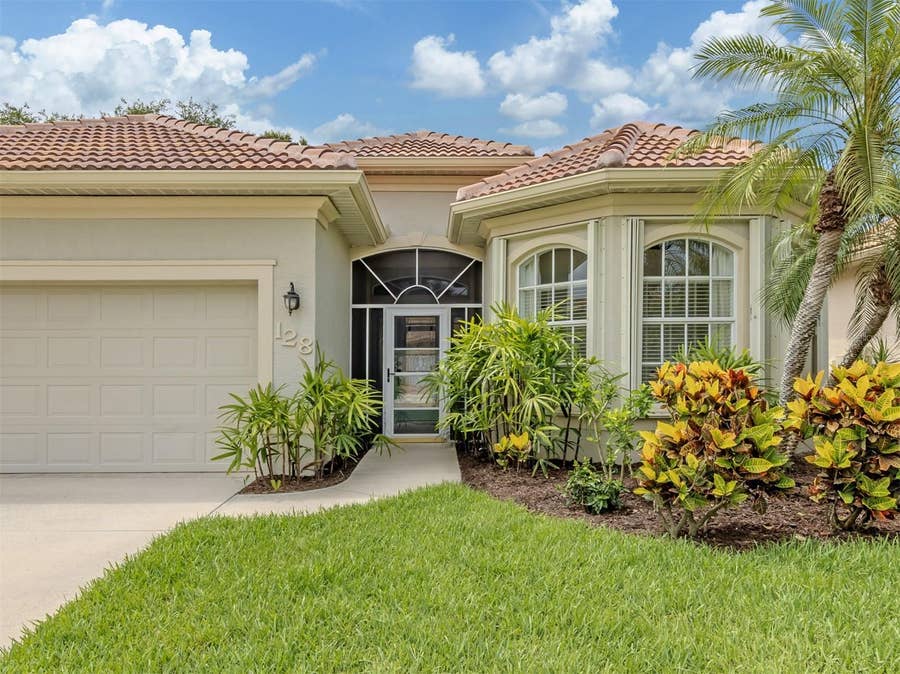 Property photo for 128 AMORA AVENUE, Venice, FL
