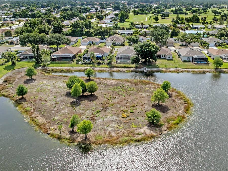 Property photo for 4322 MANFIELD DRIVE, Venice, FL
