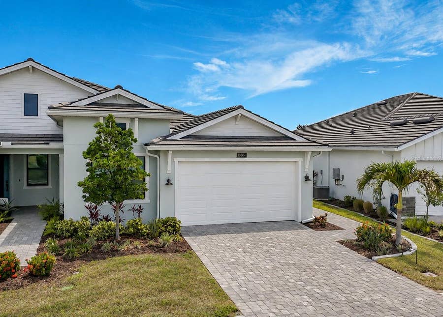 Property photo for 18604 DAYSPRING PLACE, Venice, FL