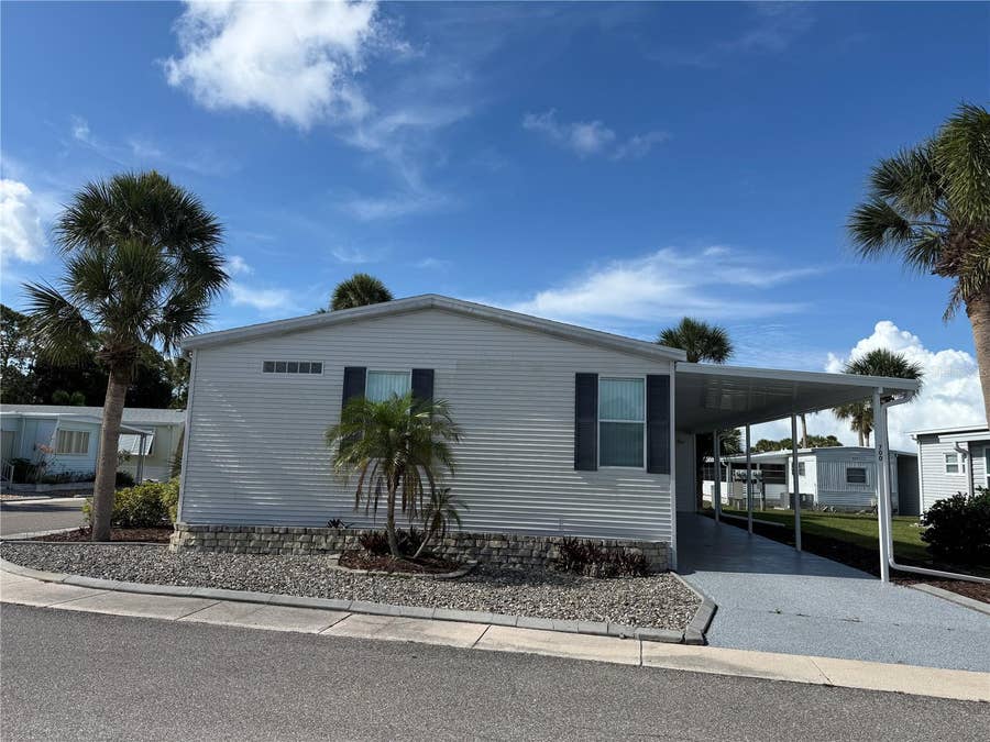 Property photo for 700 DAHLIA DRIVE, Venice, FL