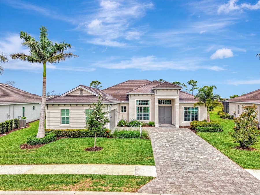 Property photo for 17133 JADESTONE COURT, Venice, FL