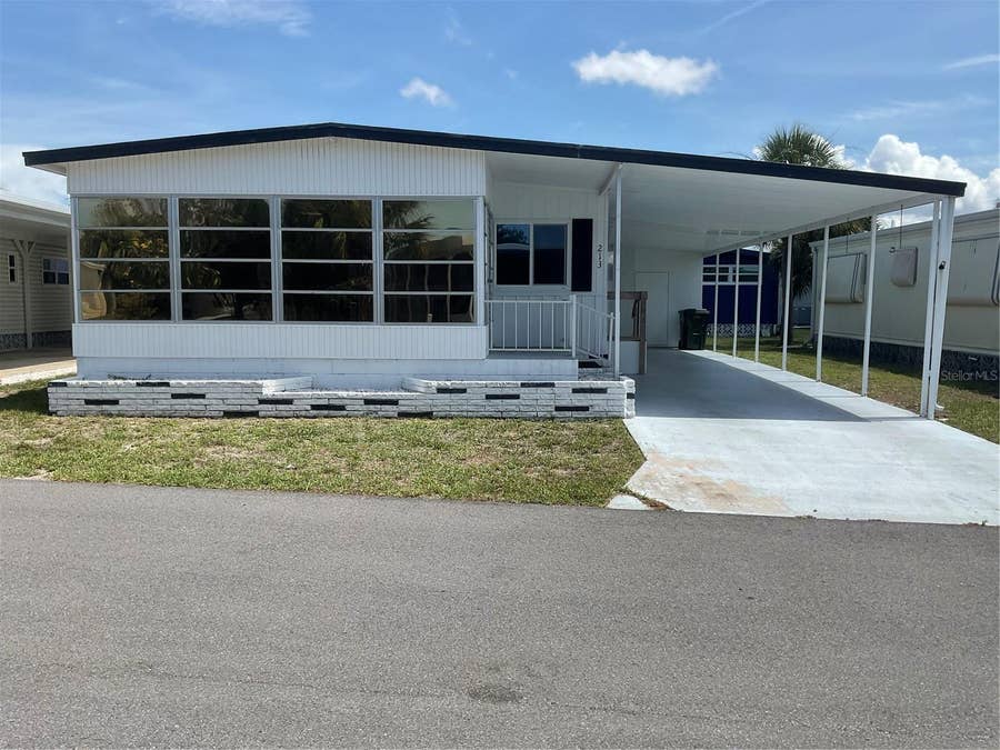 Property photo for 213 COMO DRIVE, Venice, FL