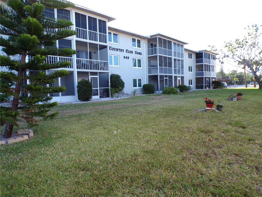 Property photo for 649 TAMIAMI TRAIL S, #306, Venice, FL