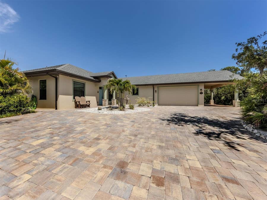 Property photo for 2565 LEMON AVENUE, Englewood, FL
