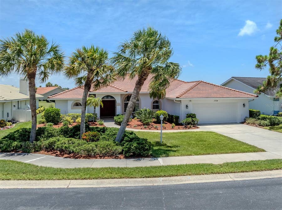 Property photo for 1724 KILRUSS DRIVE, Venice, FL