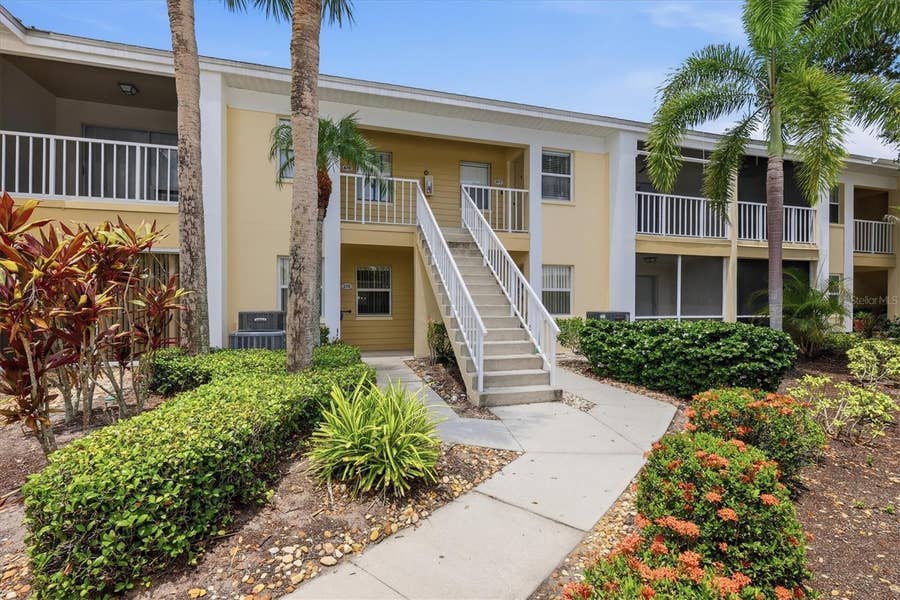 Property photo for 421 CERROMAR TERRACE, #370, Venice, FL
