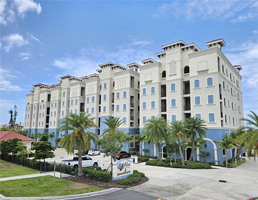 Property photo for 503 TAMIAMI TRAIL N, #301, Venice, FL