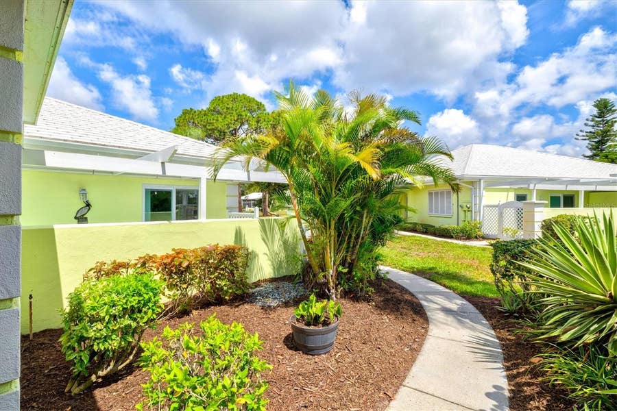 Property photo for 316 WEXFORD TERRACE, #167, Venice, FL
