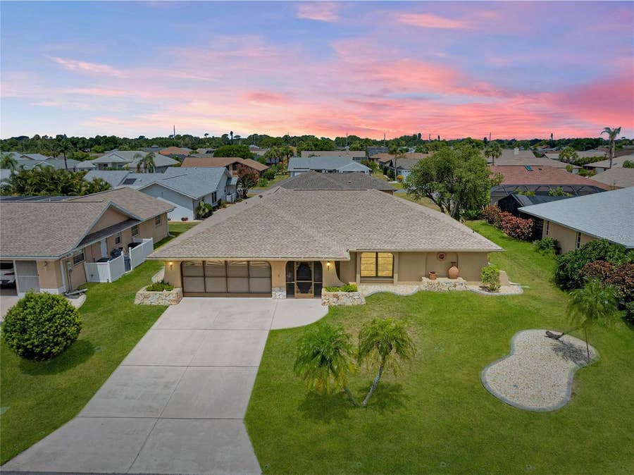 Property photo for 5852 LINCOLN ROAD, Venice, FL