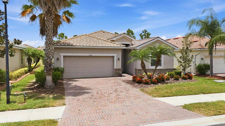 Property photo for 11702 ANHINGA AVENUE, Venice, FL