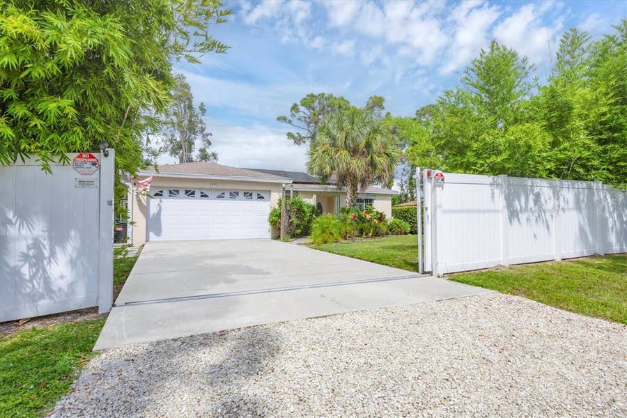 Property photo for 2445 APACHE STREET, Sarasota, FL