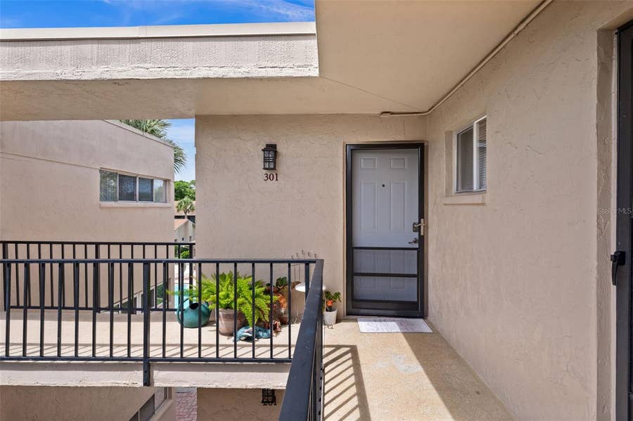 Property photo for 2763 WOODGATE LANE, #301, Sarasota, FL